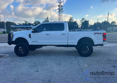 2022 Ford F250 Super Duty из США, поврежденный, VIN 1FT7W2BT2NED50398